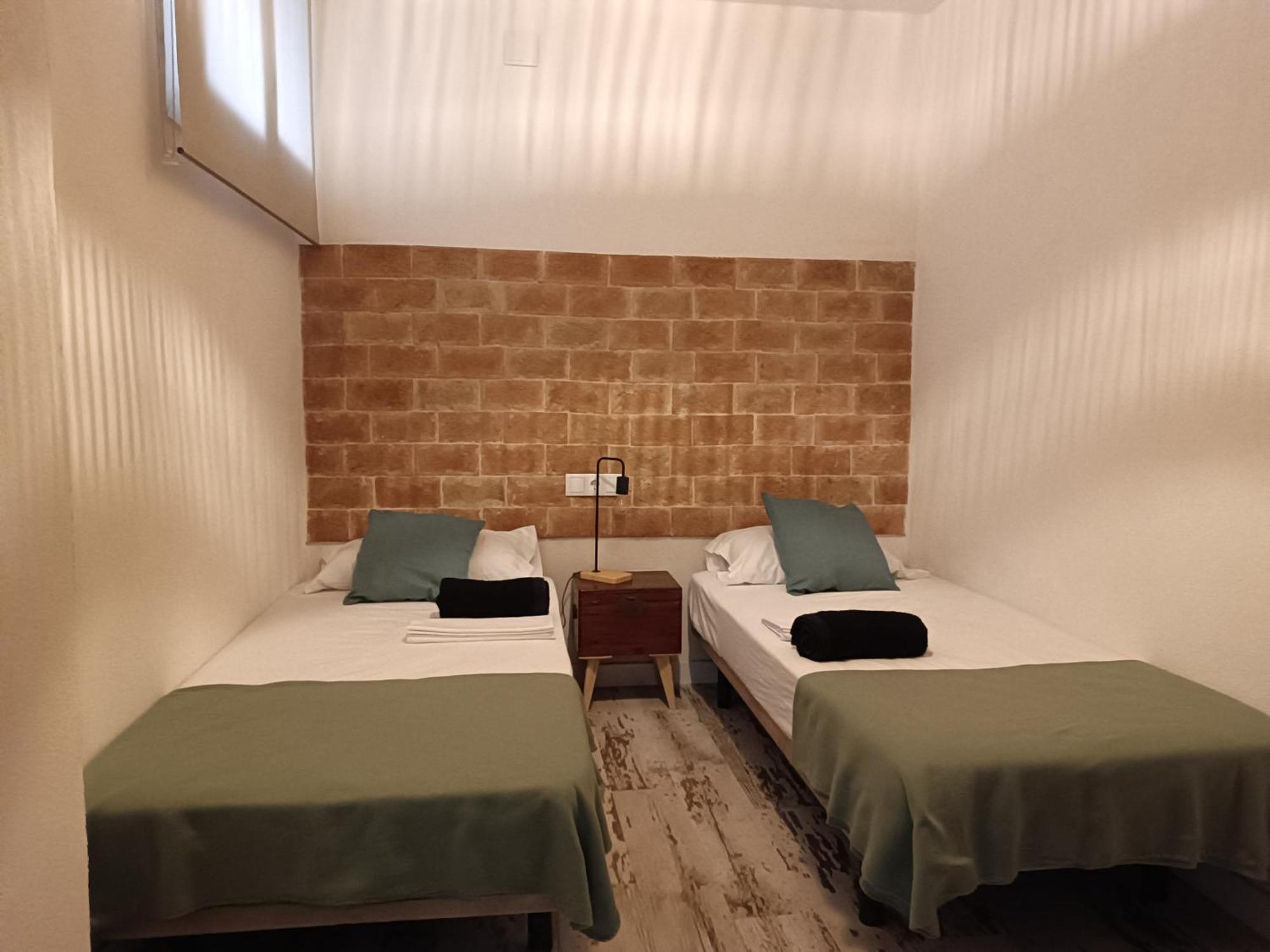 Petra Apartments -Old City With Terrace And Barbecue- ตาร์ราโกนา ภายนอก รูปภาพ