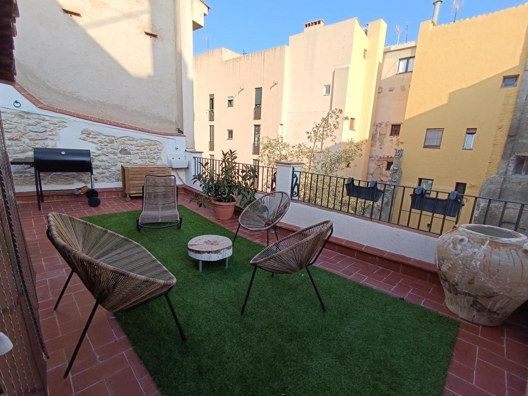 Petra Apartments -Old City With Terrace And Barbecue- ตาร์ราโกนา ภายนอก รูปภาพ