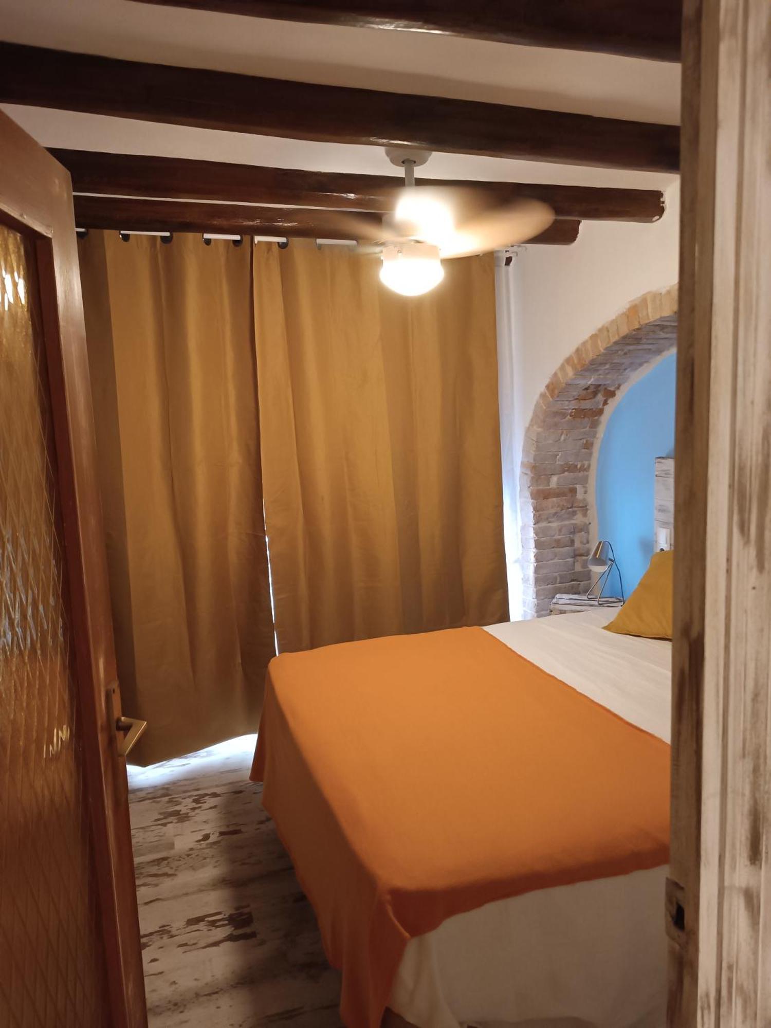 Petra Apartments -Old City With Terrace And Barbecue- ตาร์ราโกนา ภายนอก รูปภาพ